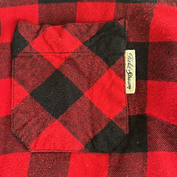Women’s Field and Stream Classic Red Flannel - Picture 3 of 4
